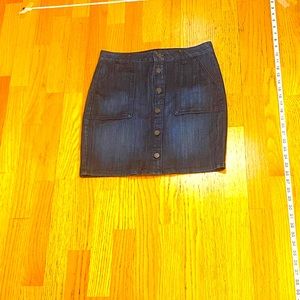 BANANA REPUBLIC SIZE 28/6 SKIRT